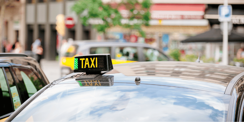 Traslado en taxi Montcada i Reixac Barcelona - viaje directo y puntual desde el Vallès